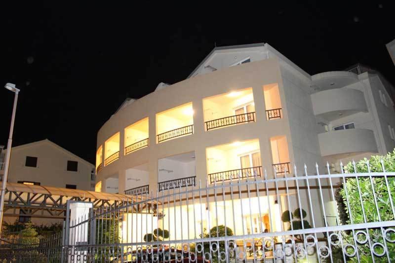 Apartmani Mirenza Budva Exterior foto